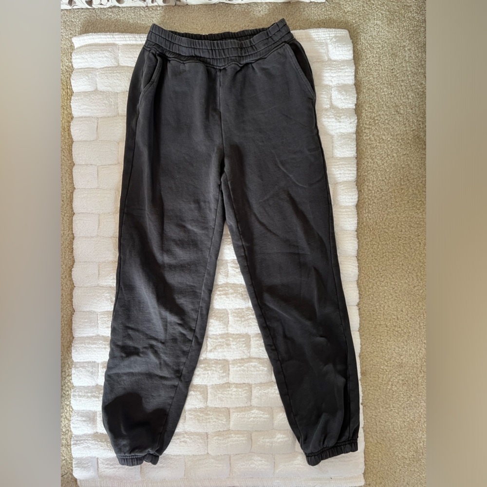 NWOT American Eagle Sweatpants